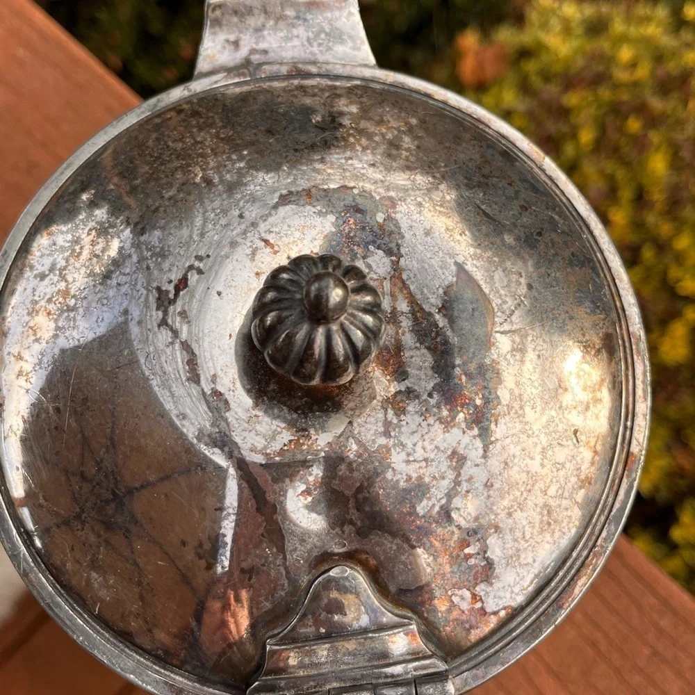 ANTIQUE ROGERS BROS MERIDEN B. COMPANY SILVERPLATE TEAPOT Pitcher